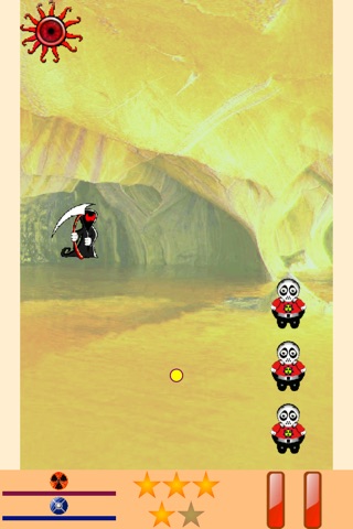FishOnIce  -  tilt to live and roll the ball out of the labyrinth, a compelling gyro dodge game screenshot 2