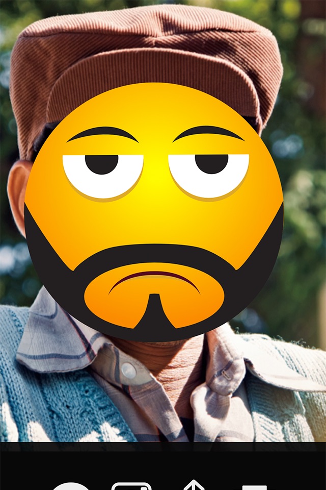 Emoji Me - FREE Funny Smiley Emoticon Stickers Photo Editor screenshot 2