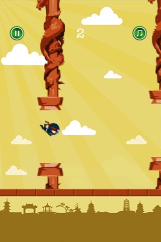 Ultimate Flying Ninja - Crazy Ninja Flappy game screenshot 2
