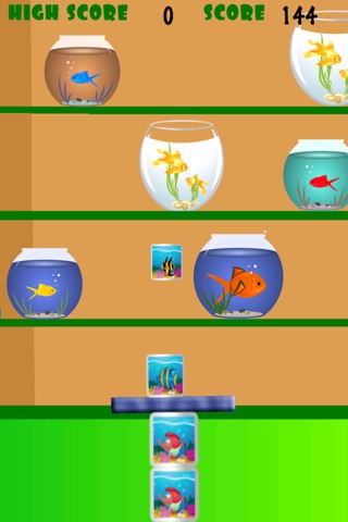 Aquarium Tank Tower FREE screenshot 2