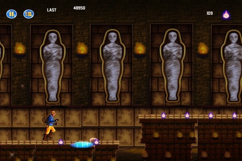 Haunted Pyramid- Run and Jump Action PRO screenshot 4