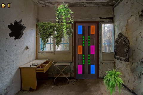 Abandoned Industrial Plant Escape - náhled