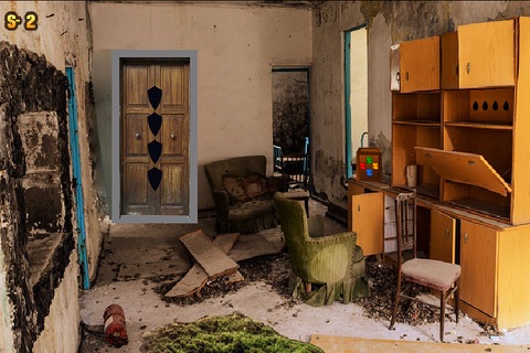 Abandoned Industrial Plant Escape - náhled