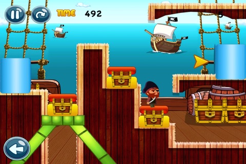 Pirate King Treasure Ship Jumper - Board Maze Island Runner PRO screenshot 4
