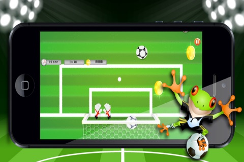 Safe Hands - GoalKeeper Golden Gloves screenshot 3