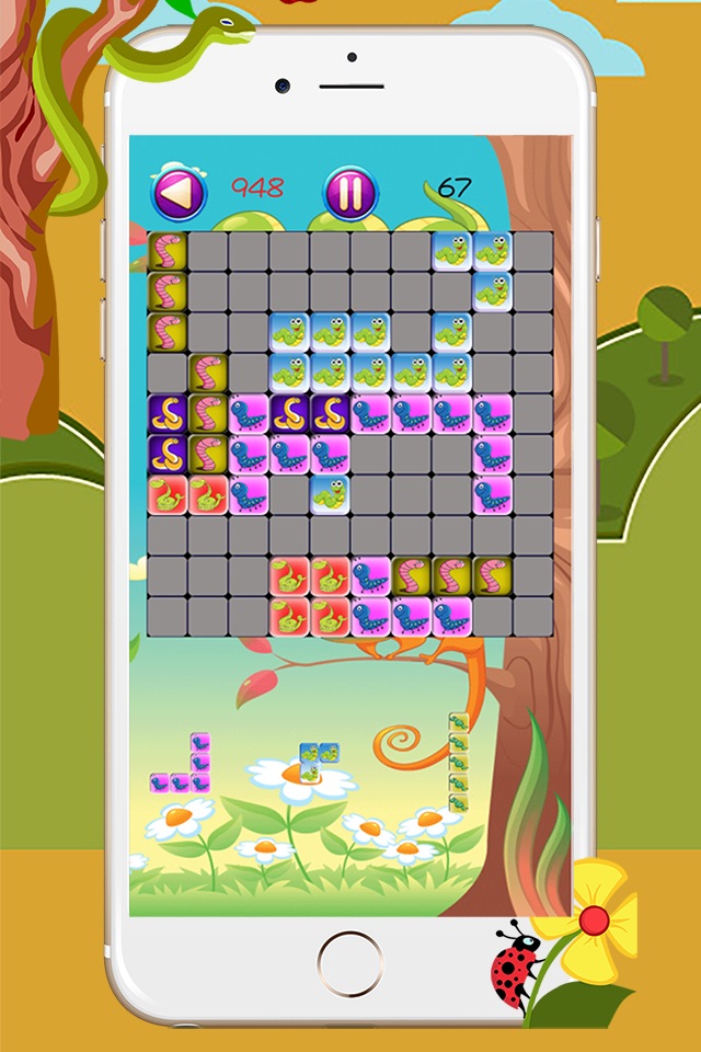 Snakes Slithering In Square Box - The New Tetroid Puzzle Game screenshot 2