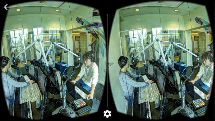 Faculty of Digital Media and Creative Industries VR; An impression in Virtual Reality screenshot-3