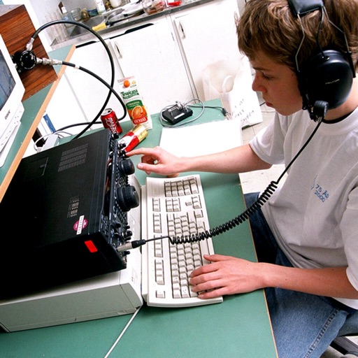 How to Become an Amateur Radio Operator icon