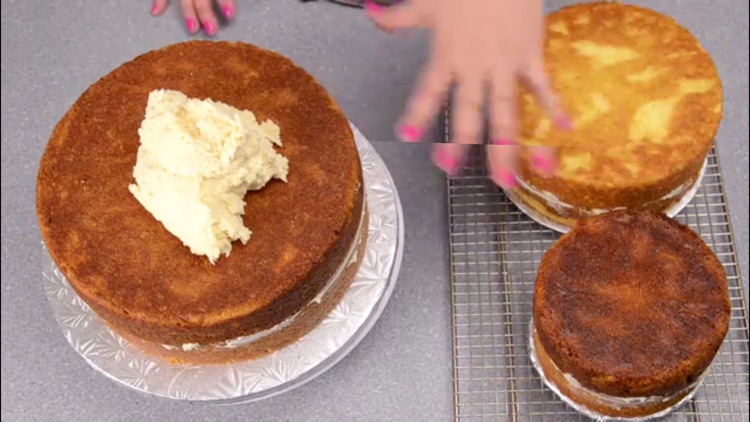 How To Bake A Wedding Cake