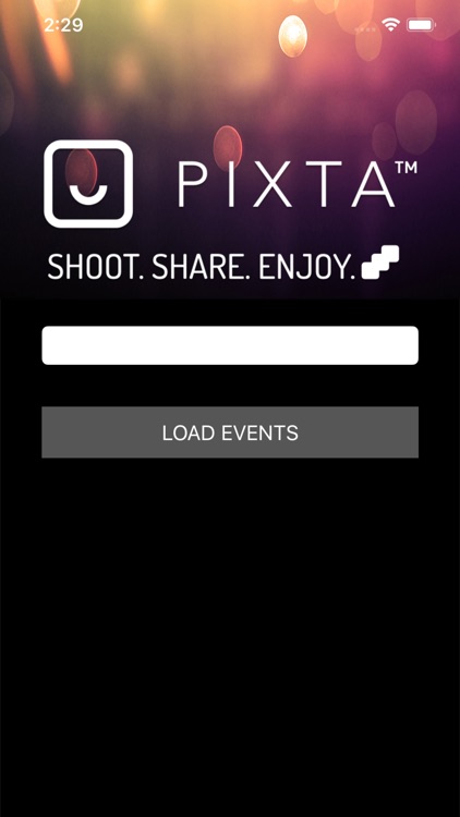 PIXTA