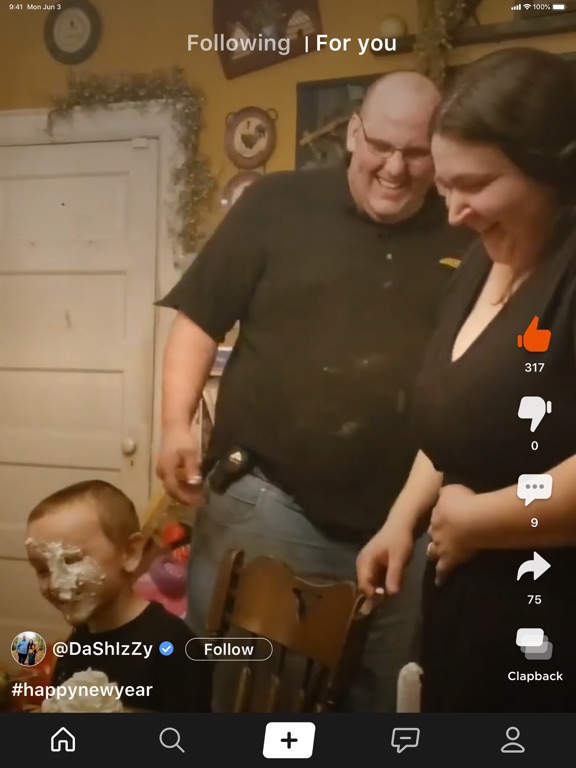 iPad Image of Clapper: Video Community