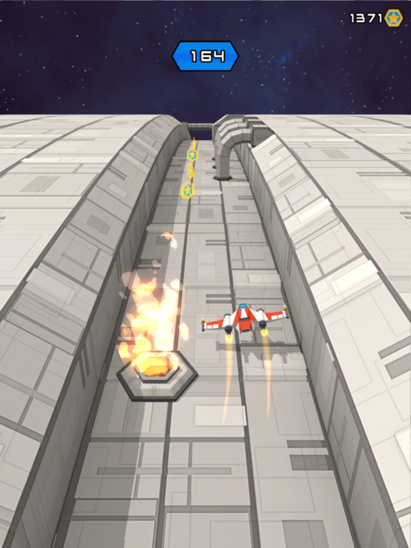 Trench Runner - Space race! screenshot 2