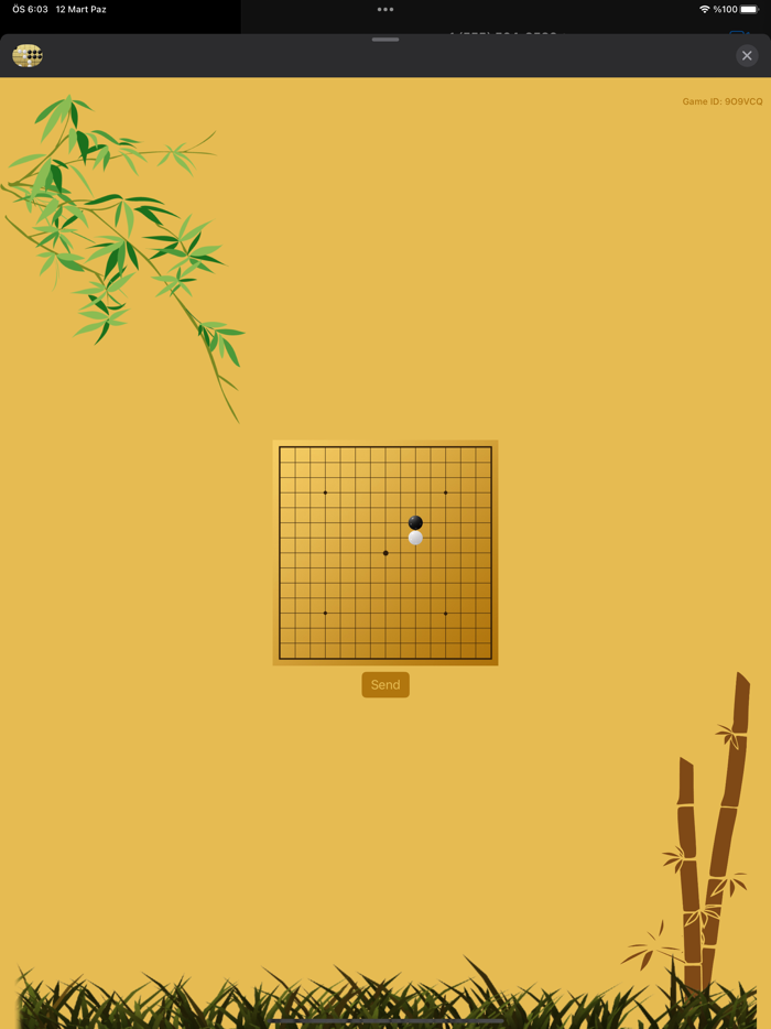 Gummy Play Gomoku on Messages