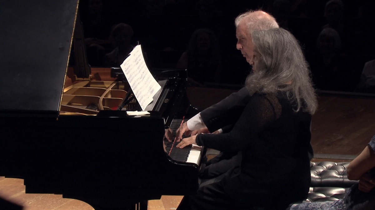 Martha Argerich&Daniel Barenboim: Piano Duos | Apple TV