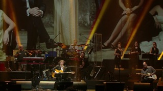 A szerelemnek múlnia kell (Live at Arena / 2014)