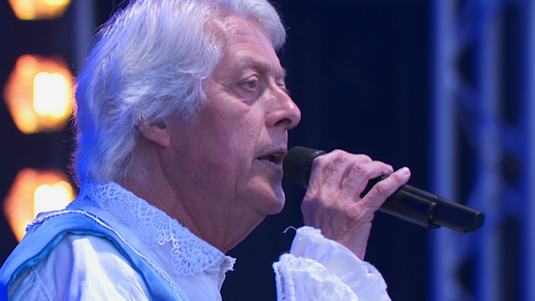 Tri Yann Les Rives Du Loch Lomond Paroles Les rives du Loch Lomond (Live au Festival Les Nuits Salines, Batz-sur-Mer  / 20 juillet 2019) par Tri Yann sur Apple Music