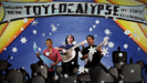 Toymageddon (feat. Ira Glass and Eugene Mirman) - Yo La Tengo