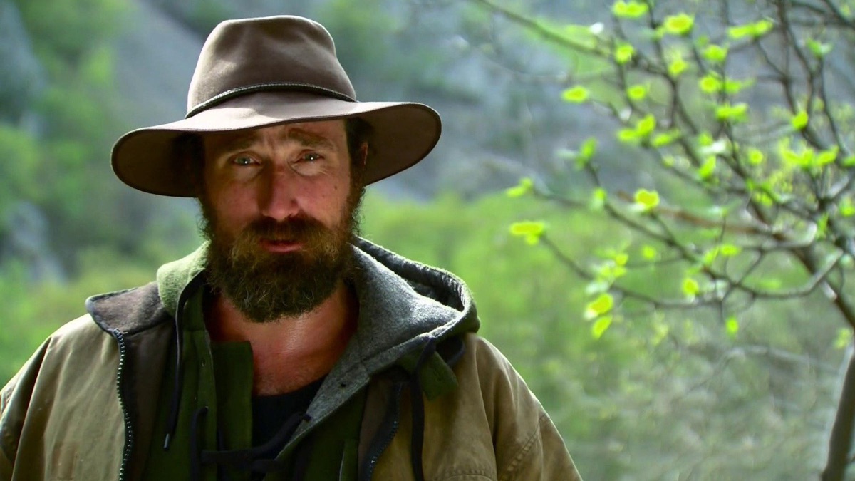 Croatian Castaway - Dual Survival (Season 8, Episode 1) - Apple TV