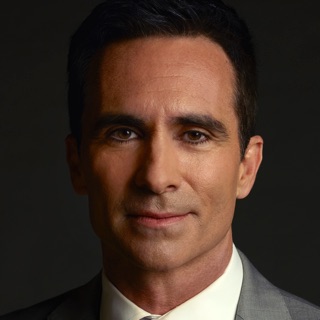 Nestor Carbonell