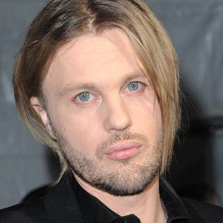 Michael Pitt