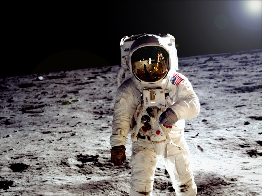 Apollo's New Moon - Apple TV (UK)